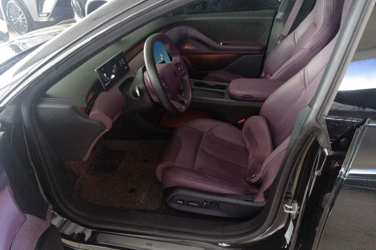 Used Nio ET5T 2023 75 kWh Touring