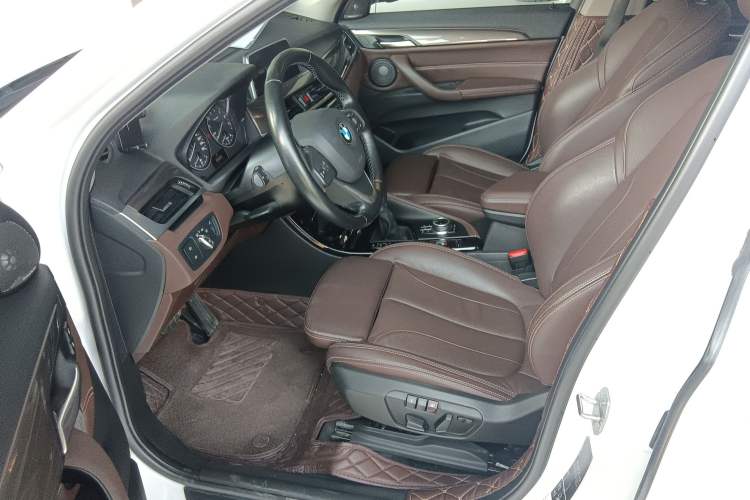 Used BMW X1 2018 xDrive20Li Luxury Edition
