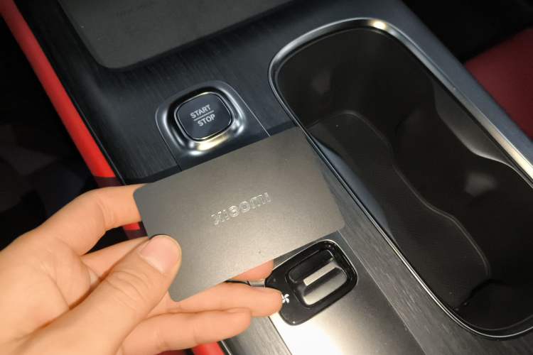 Used  SU7 2024 Rear-Drive Ultra-Long Range Advanced Pro-Level Intelligent Driving Version
