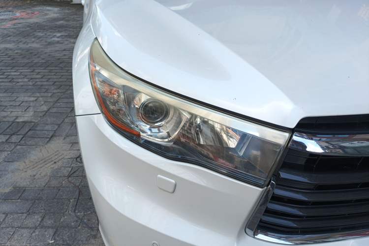 Used Toyota Highlander 2017 2.0T Four-Wheel Drive Ultimate Edition 7 Seats
