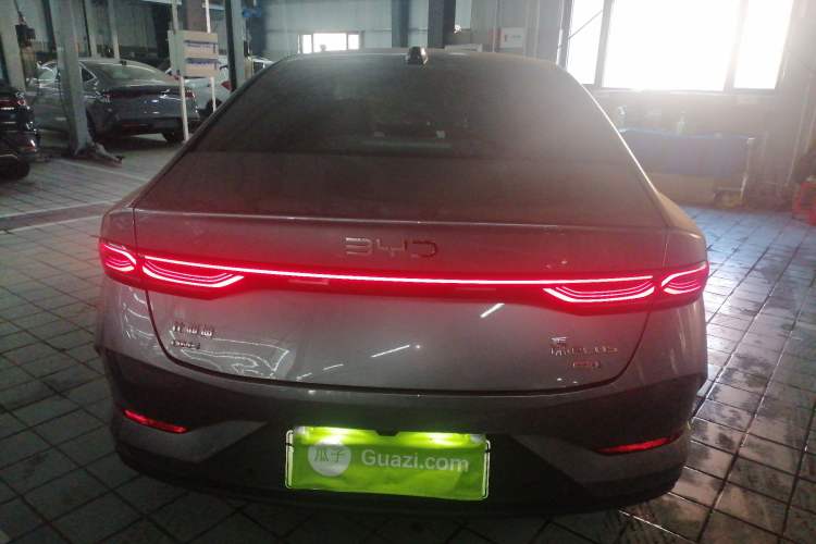 Used BYD Qin PLUS 2025 DM-i Smart Drive 120KM Superior Model