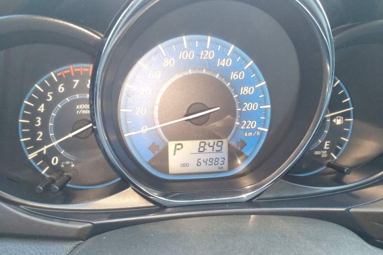 Used Toyota YARiS L 2015 1.5E Automatic Charm Edition