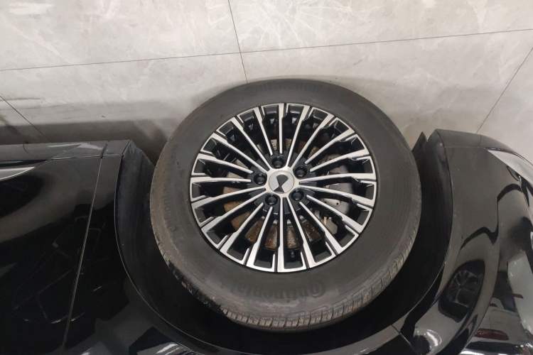 Used Denza D9 2022 DM-i 970 Four-Wheel Drive Prestige Model