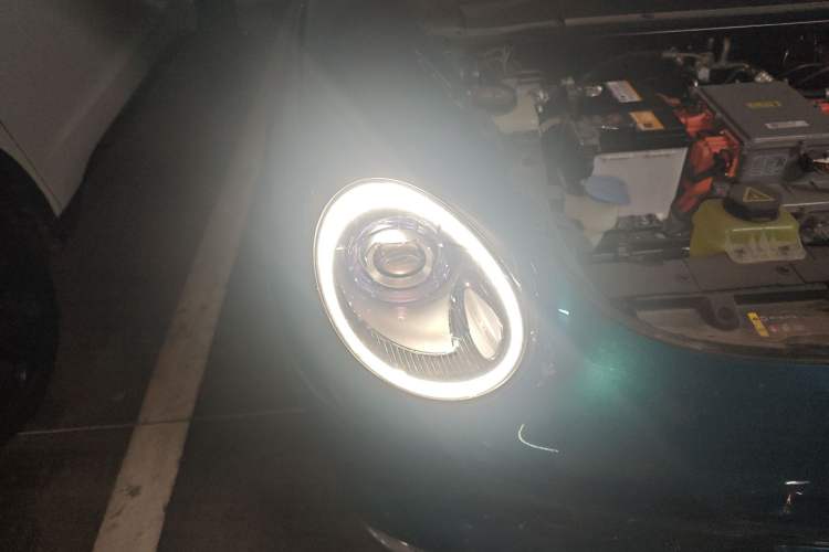 Used ORA Good Cat 2021 400km Standard Range Venus Edition Lithium Iron Phosphate