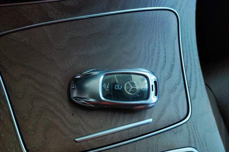 Used Mercedes-Benz E-Class 2023 E 300 L Luxury Model