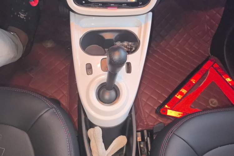 Used  fortwo 2018 1.0L 52kW Hardtop Passion Edition China V Standard
