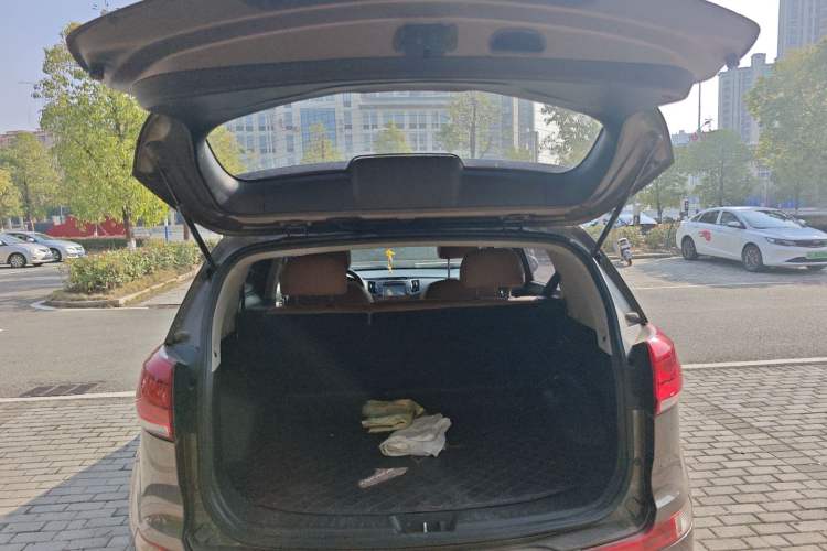 Used Kia Sportage R 2015 2.0L Automatic Two-Wheel Drive GLS
