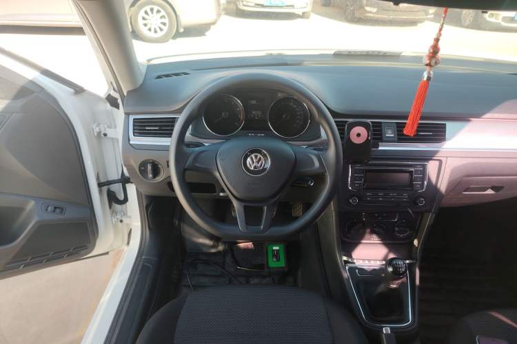 Used Volkswagen Bora 2018 1.5L Manual Fashion Model