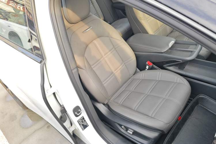 Used Hongqi EH7 2024 690 Pro