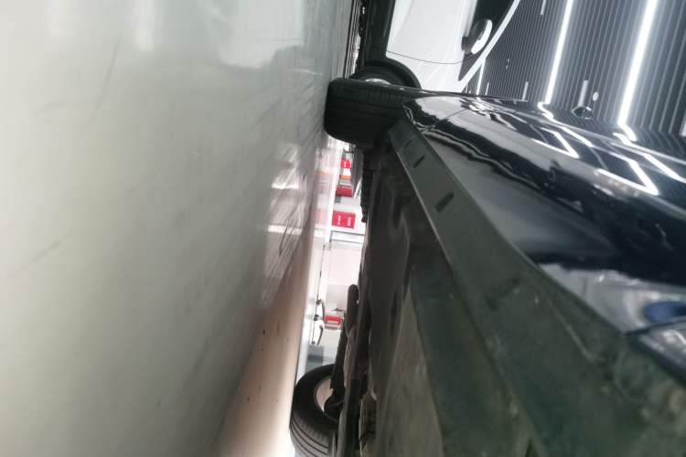 Used Volkswagen Touareg 2019 2.0 TSI Ruiyi Edition China V Standard
