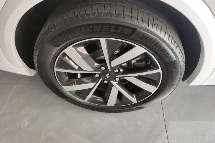 Used Li Auto L7 2023 Pro Model
