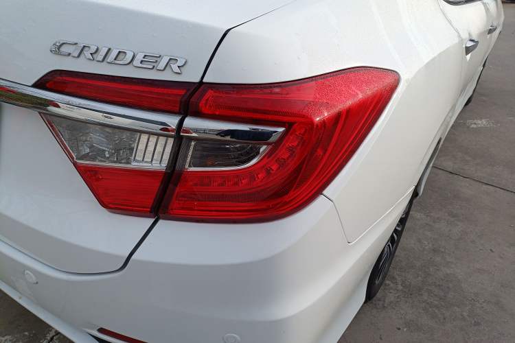 Used Honda Crider 2013 1.8L automatic luxury edition