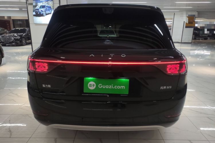 Used Hima AITO M9 2025 Extended-Range Ultra Version 52 kWh 6-Seater
