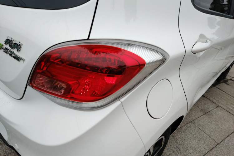 Used Oshan Benni E-Star 2022 Qingxin Edition Colorful Model Lithium-NMC
