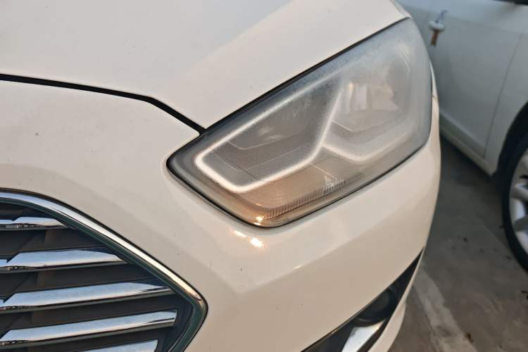 Used Ford Escort 2017 Happiness Edition 1.5L Automatic Fashion Version
