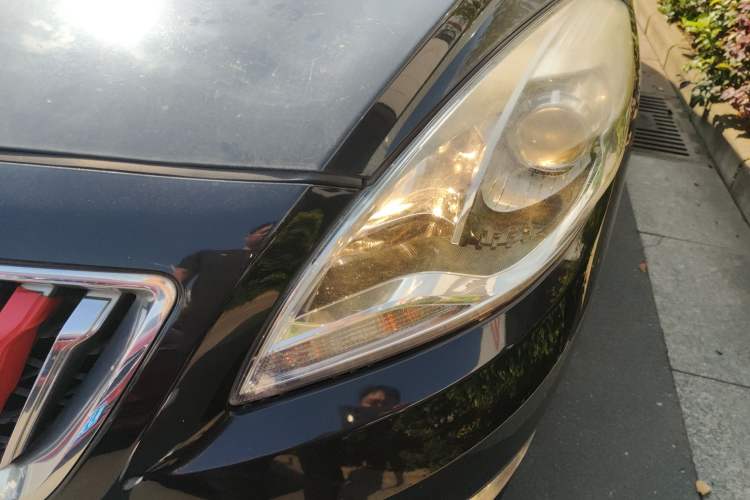 Used Haima Fumei 2014 M5 1.6L Automatic Elite Model
