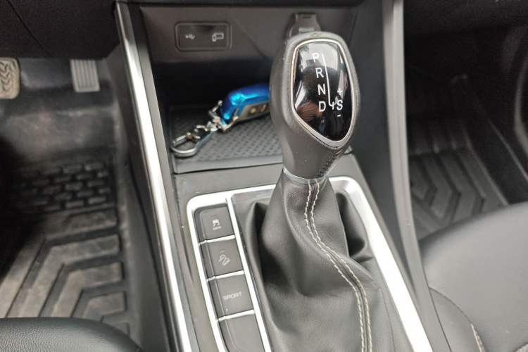 Used Geely Auto Vision X3 2019 Upgraded Model 1.5L CVT Prestige Version
