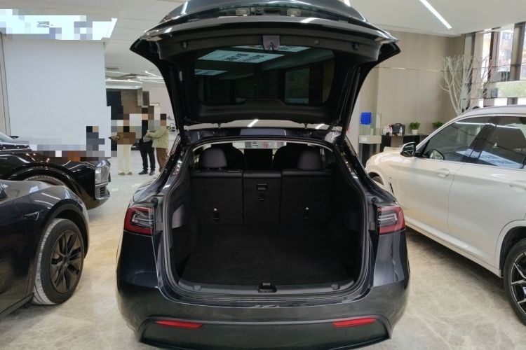 Used Tesla Model Y 2024 Rear-Wheel-Drive Version