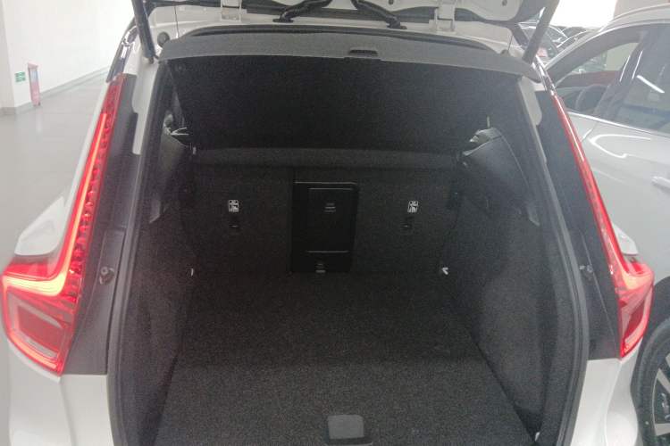 Used Volvo XC40 New Energy 2024 Long-Range PRO Version