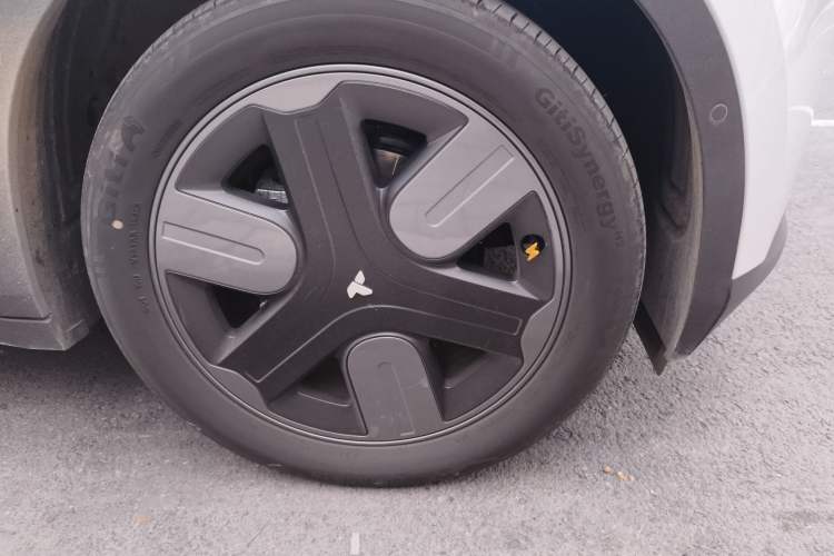 Used  firefly 2025 Illuminated Edition