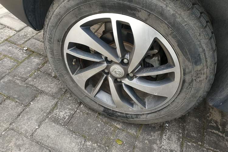 Used Baojun 560 2017 Rhythmic Edition 1.8L iAMT Prestige Model
