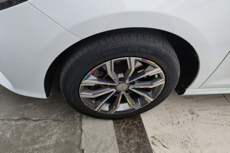 Used BYD Song MAX 2019 1.5T Automatic Smart Connect Ruiyi Sunroof Model 7 Seats China VI Standard