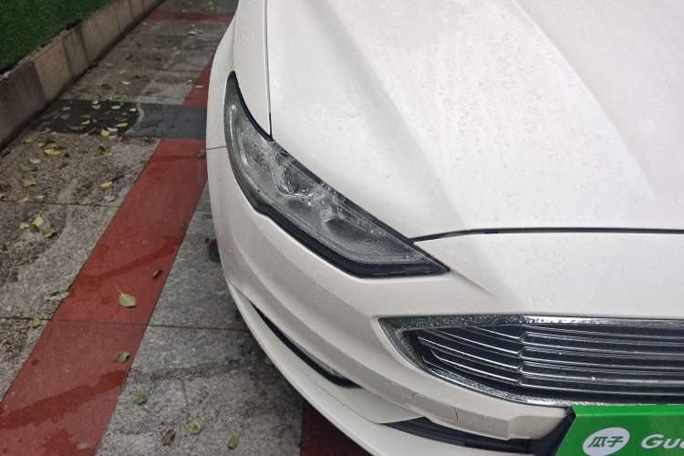 Used Ford Mondeo 2017 EcoBoost 180 Stylish Model
