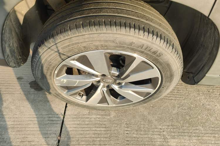 Used Geely Auto Haoyue 2020 1.8TD DCT Luxury 7-Seater
