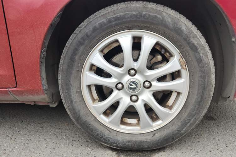 Used Changan Alsvin V3 2015 1.4L Manual Meiruan Model China V Standard
