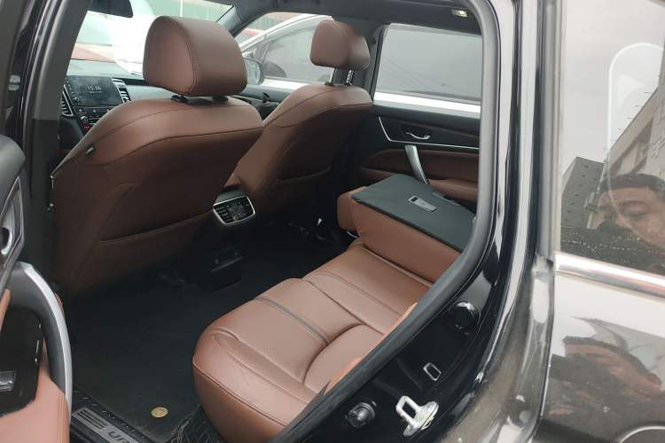 Used Honda UR-V 2020 370TURBO Two-Wheel Drive Luxury Edition