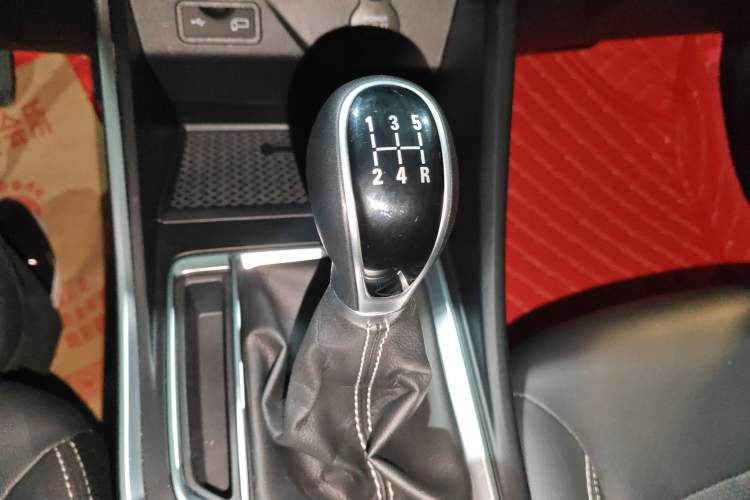 Used Geely Auto Vision X3 2020 1.5L Manual Elite Edition