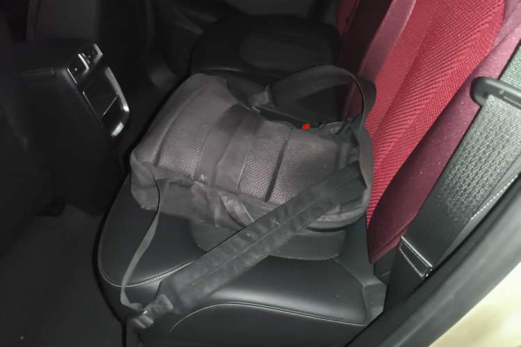 Used Buick Envision 2015 20T Two-Wheel-Drive Leading Model
