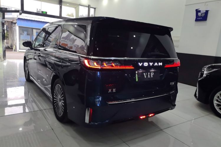 Used VOYAH Dream 2025 PHEV Four-Wheel-Drive Flagship Kunpeng Edition