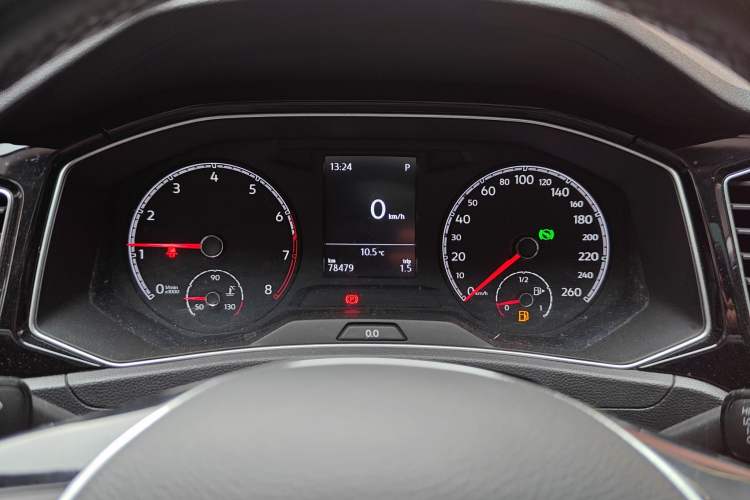 Used Volkswagen T-ROC 2018 280TSI DSG Two-Wheel-Drive Comfort Version China V Standard