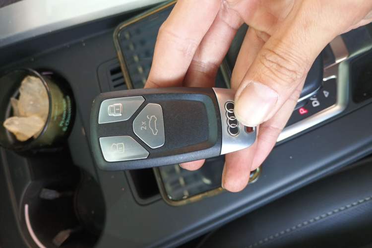 Used Audi A4L 2020 40 TFSI Luxury Dynamic Model