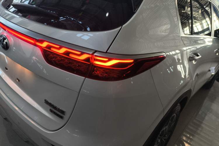 Used Kia KX5 2019 1.6T Automatic Two-Wheel Drive Luxury Edition
