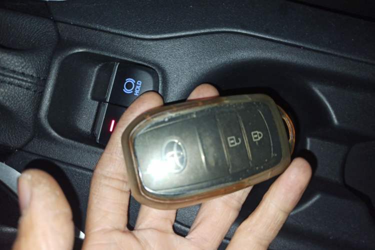 Used Toyota FRONTLANDER 2022 2.0L CVT Leading Edition
