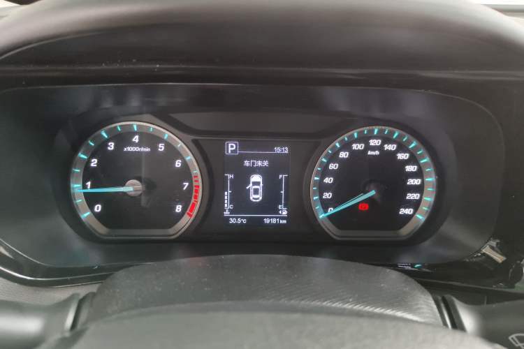 Used Oshan X5 2021 Revised Version 1.5T DCT Luxury Edition
