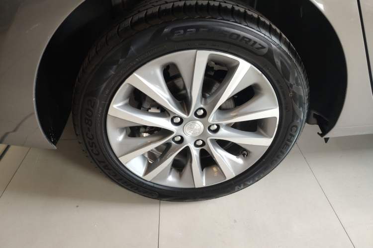 Used Buick GL6 2019 18T 6-Seater Connected Luxury Version China VI Standard