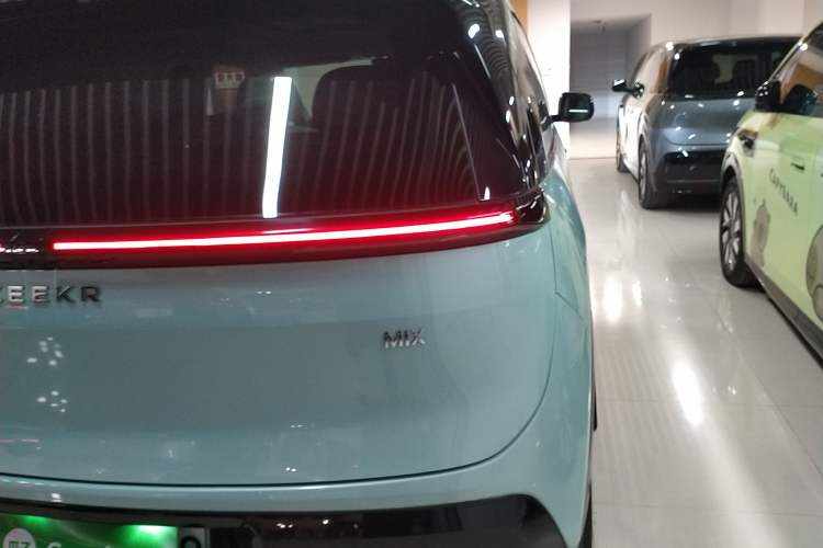 Used Zeekr MIX 2025 Long-Range Intelligent Driving Edition