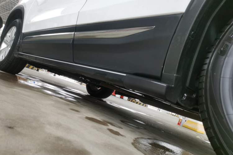 Used Changan CS75 2014 1.8T Automatic Elite Model China IV Standard
