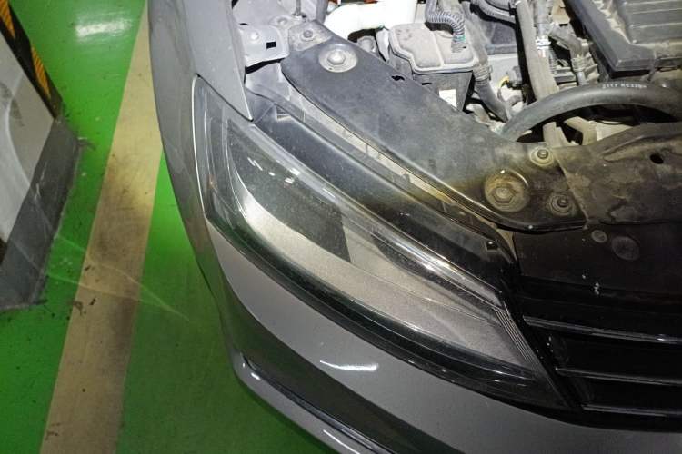 Used Volkswagen Sagitar 2017 180TSI Automatic Luxury Edition