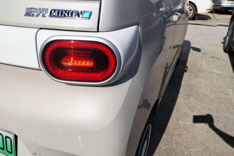 Used Wuling Hongguang MINIEV 2024 3rd Generation 215km Youth Edition
