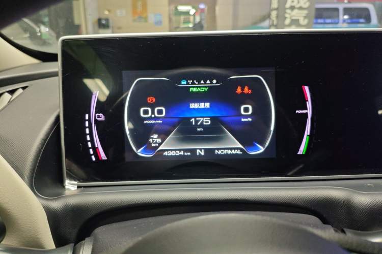 Used ORA White Cat 2020 305 km Luxury Version
