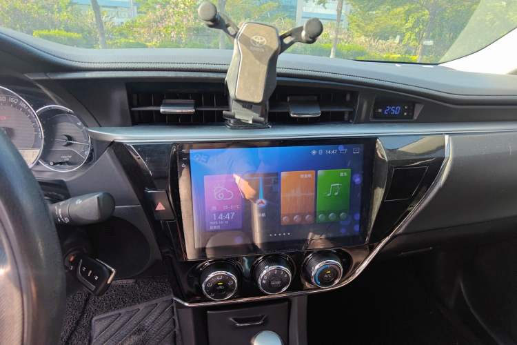 Used Toyota Corolla 2017 1.2T CVT GL
