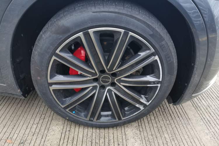 Used Hima Luxeed R7 2024 All-Electric 736 km Ultra