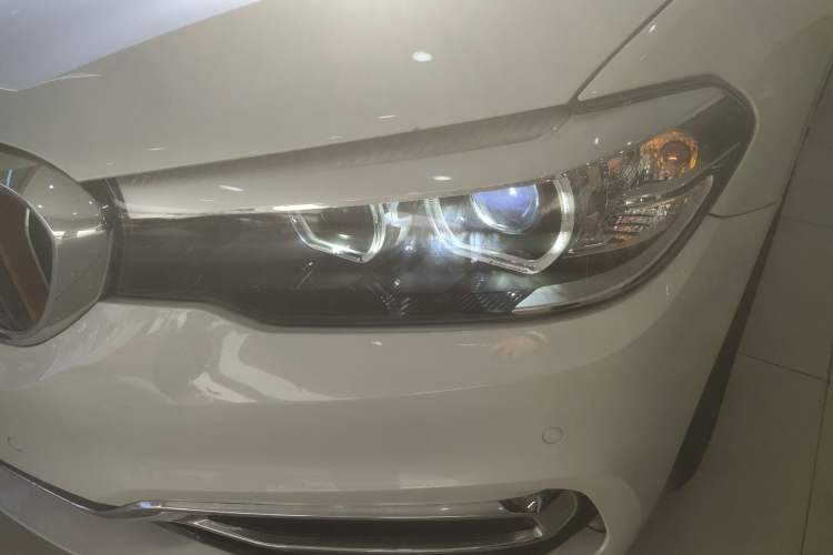 Used BMW 5 Series 2018 525Li Luxury Package