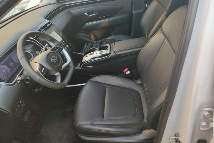 Used Hyundai Tucson 2023 Tucson L 1.5T Automatic Two-Wheel Drive LUX Prestige Edition