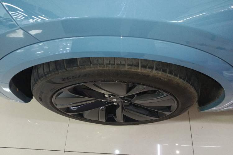 Used Li Auto L7 2023 Max model
