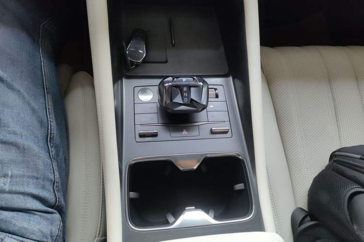 Used BYD Song L EV 2024 550 km Excellence Version